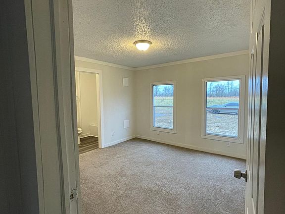 3rd image of 5828 Dickens Hill Rd