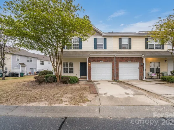 13630 Singleleaf Ln, Charlotte, NC 28278