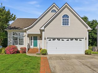 6801 Lynnoak Dr, Raleigh, NC 27613