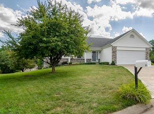 62 Spring Trail Ct, Saint Charles, MO 63303