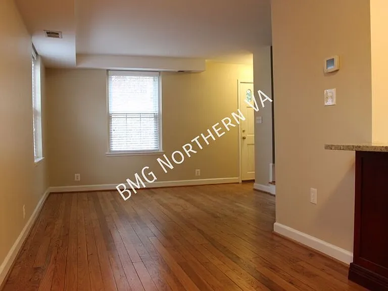 2739 S Buchanan St — Photo 7