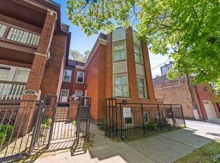 1545 W Addison St #2, Chicago, IL 60613