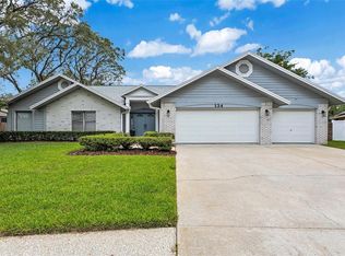 134 Barrington Dr, Brandon, FL 33511