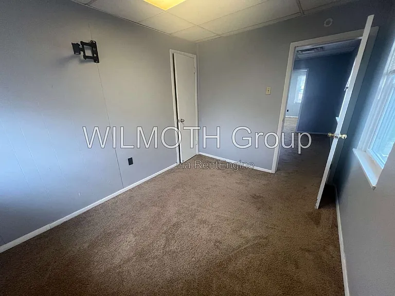 3763 Broadway St #3 — Photo 14