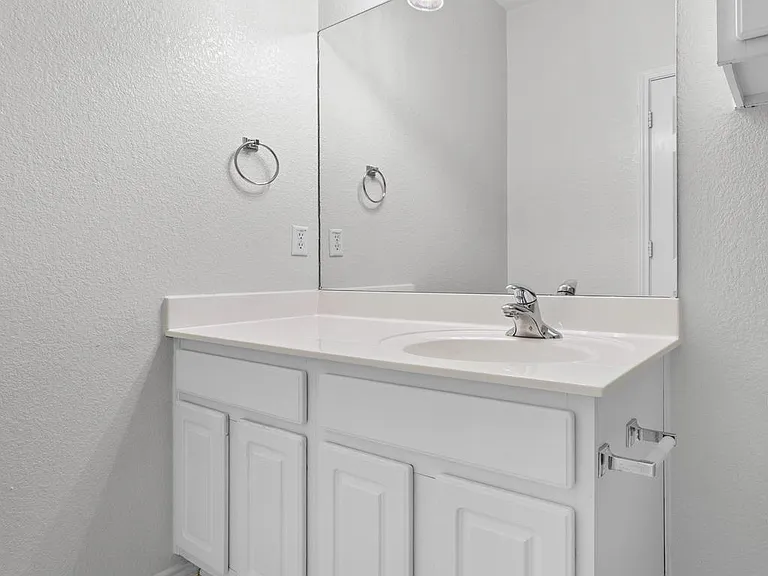 1900 Scofield Ridge Pkwy #1202 — Photo 15