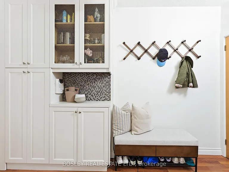 58 Valhalla Blvd — Photo 9