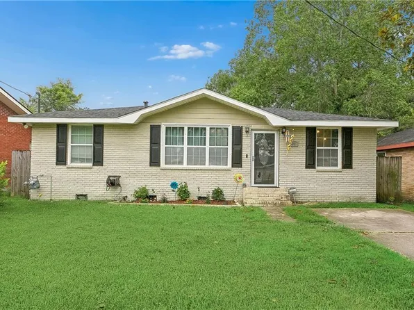 348 Ash St, Hahnville, LA 70057