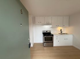15634 LEADWELL PROPERTY