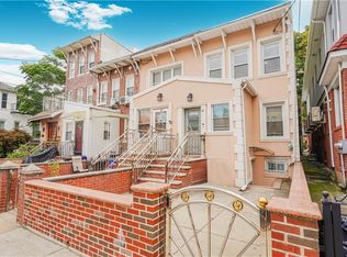 44 72nd St, Brooklyn, NY 11209
