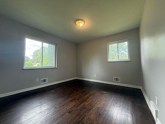 4th image of 312-314 Highfield Dr