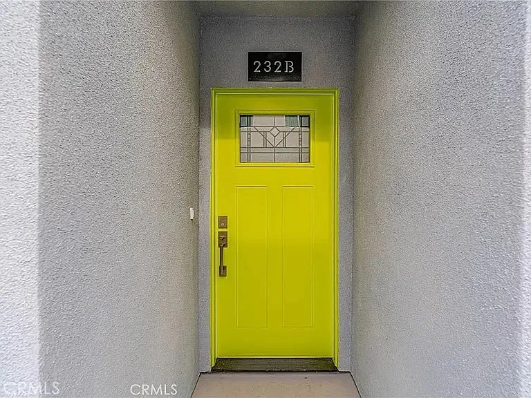 232 E Gage Ave — Photo 10