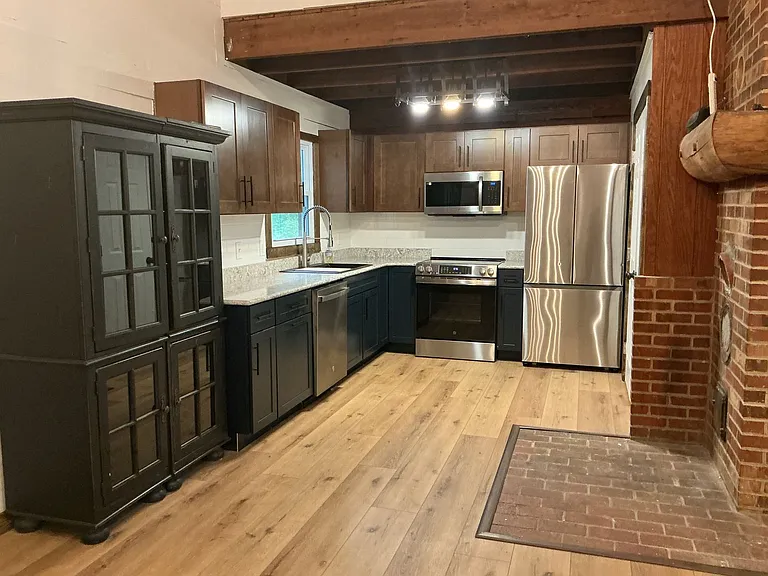 360 Wood Landing Rd — Photo 7