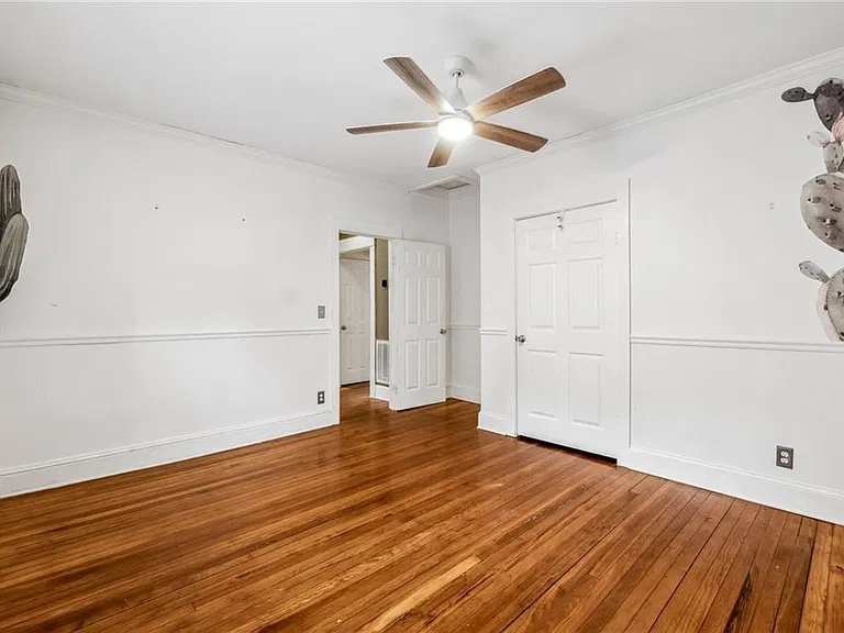 976 Hall Pl NW — Photo 36