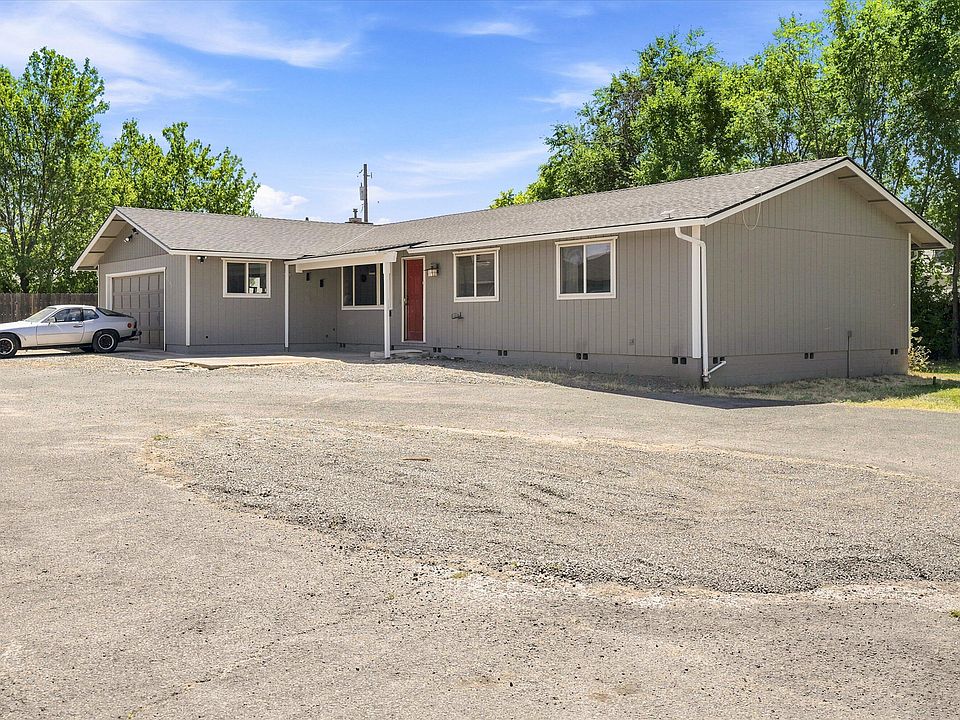 1st image of 2721 Howard Ave