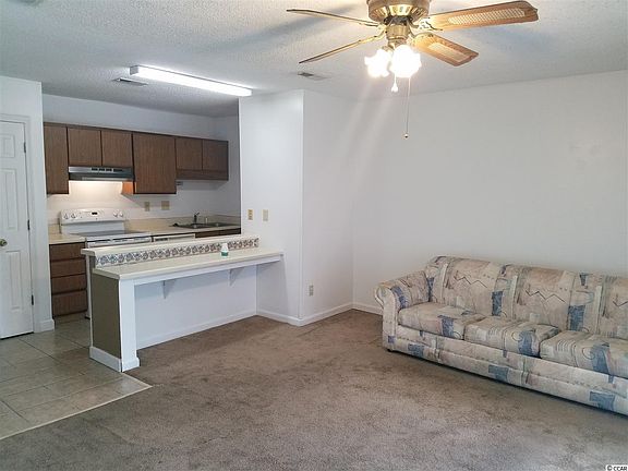 4th image of 205 Double Eagle Dr. #B1