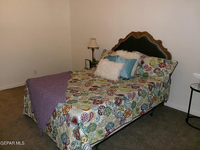 294 Vaquero Ln #B — Photo 19