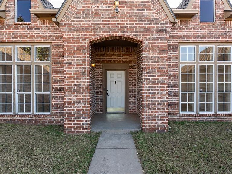 Listing photo 4