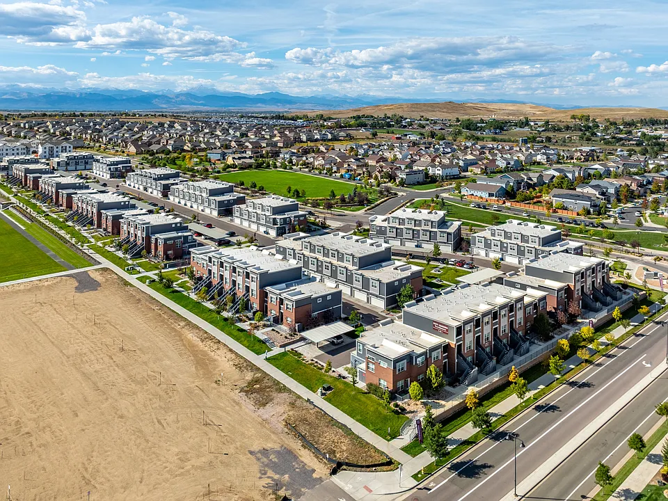 Brownstones at Palisade Park