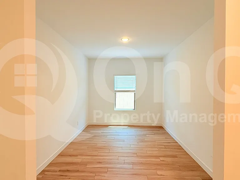 3026 W Straight Arrow Ln — Photo 7