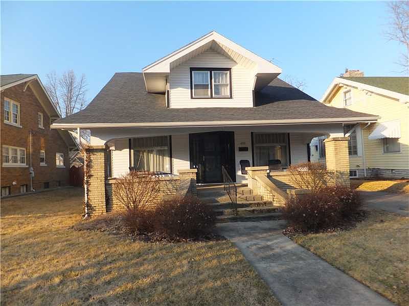 1st image of 420 E Main St