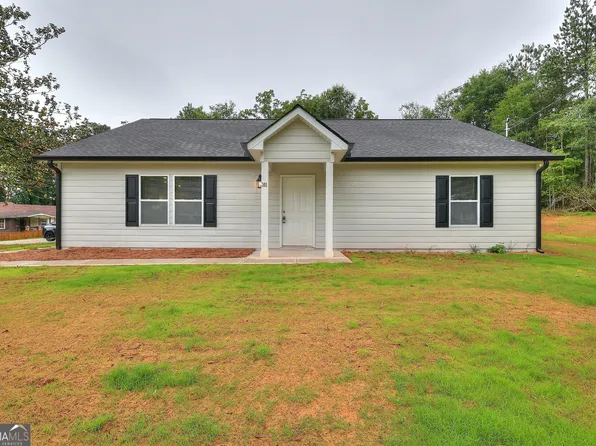 301 Carwood Dr, Monroe, GA 30655