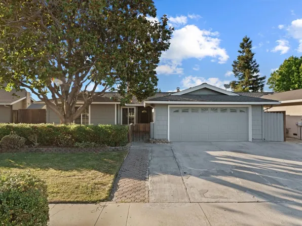 861 Mulcaster Ct, San Jose, CA 95136