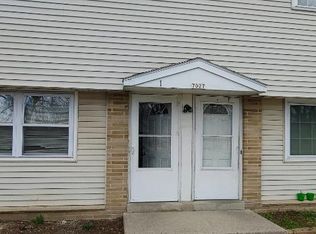 7027 N 43rd St #4, Milwaukee, WI 53209
