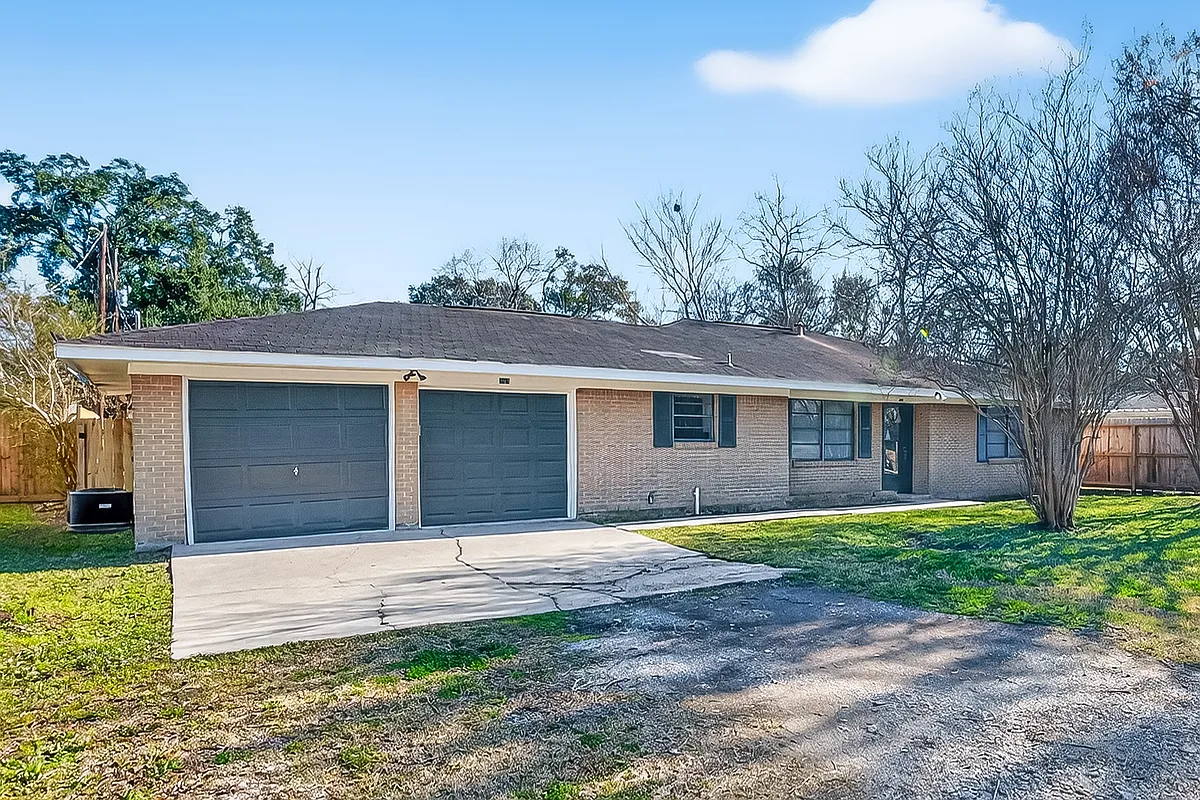 GK2_02052026 - 703 Coryell St