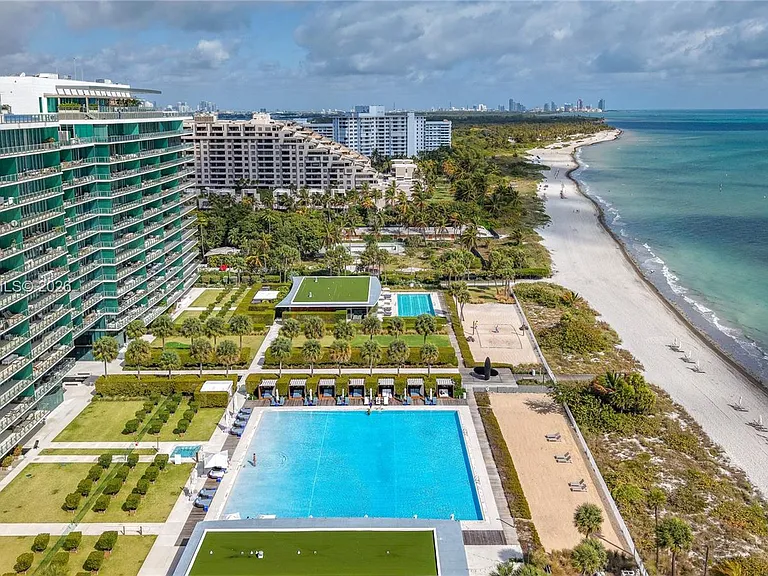 350 Ocean Dr #305N — Photo 32