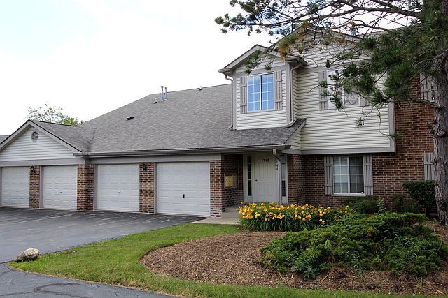 1st image of 1744 Chesapeake Ln