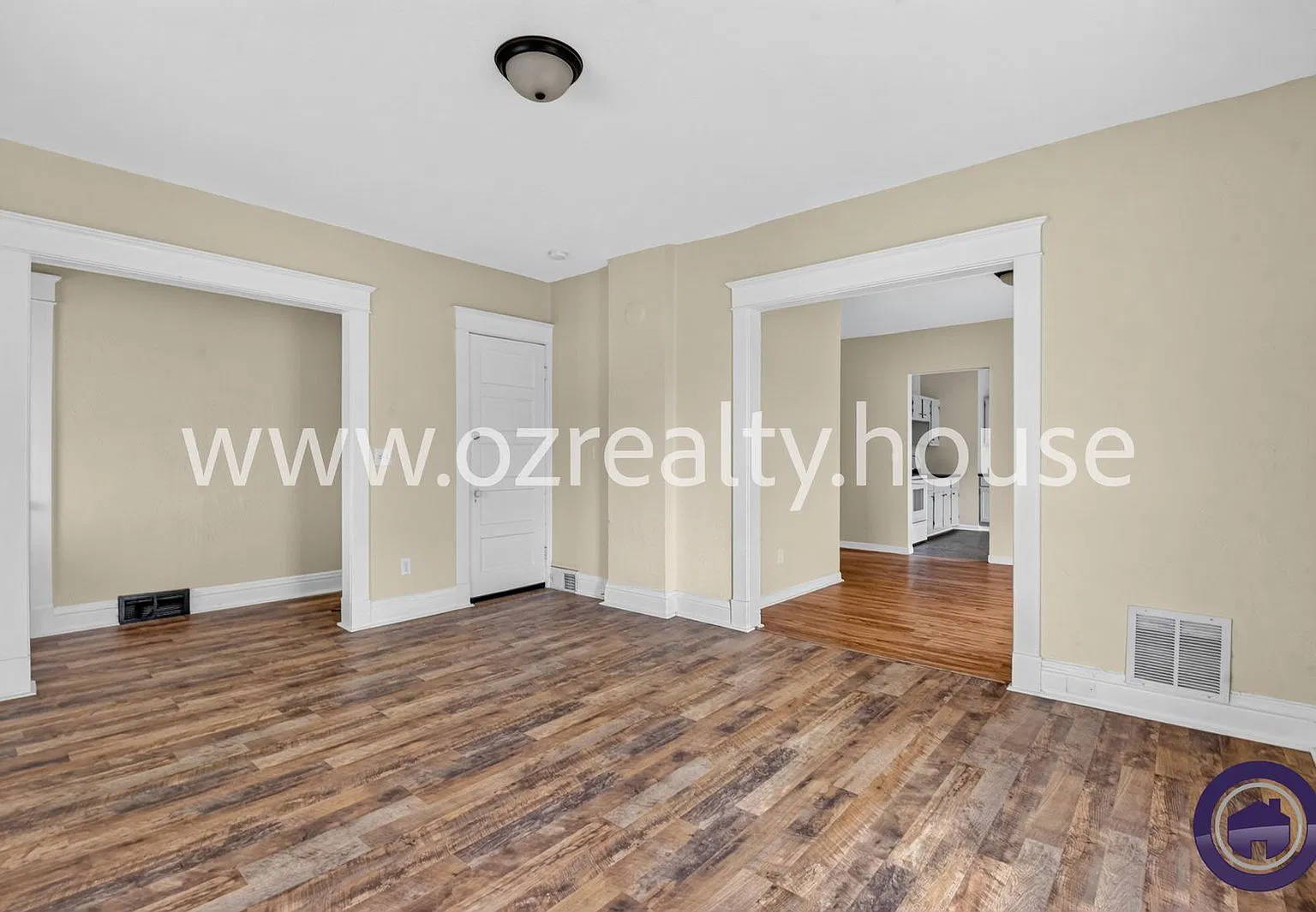 2 bed, 1.0 bath, 1109 sqft, $845 — Photo 4