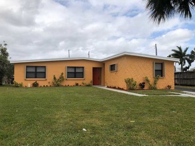 903 Hibiscus Dr, Royal Palm Beach, FL, 33411