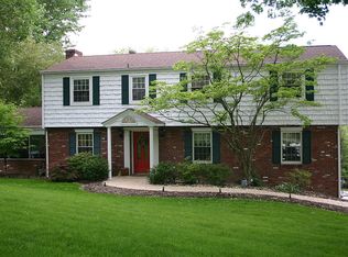 108 Holly Dr, Canonsburg, PA