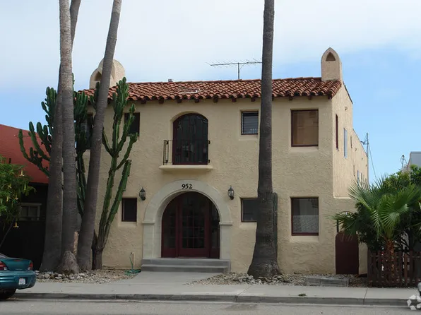 952 Poli St APT 4, Ventura, CA 93001