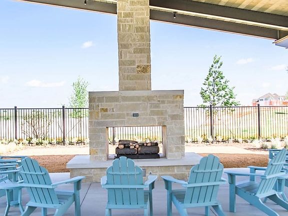 5th image of 10417 Wyatts Run Rd