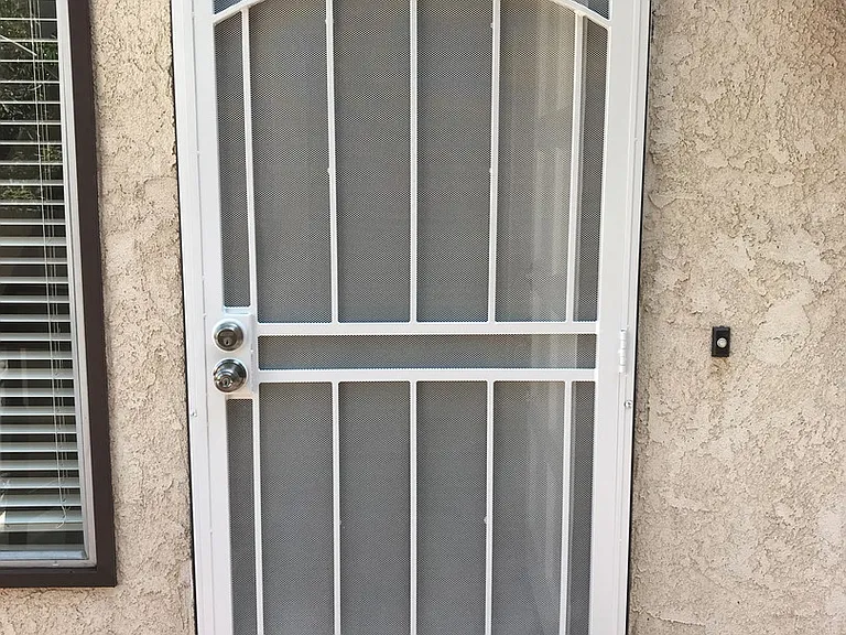 2112 Pullman Ln — Photo 34