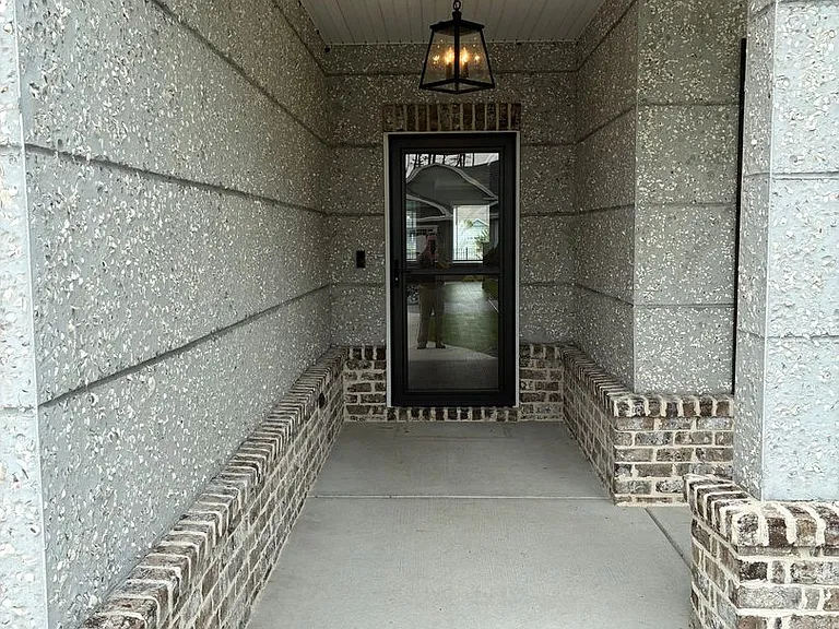 116 Ryan Nicholas Dr — Photo 3