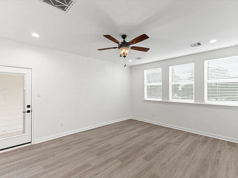 14828 Spica Ct — Photo 14