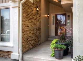 16604 E Crestline Pl, Centennial, CO 80015