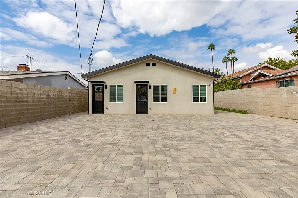 4 bed, 1263 sqft, $5,000 — Photo 1