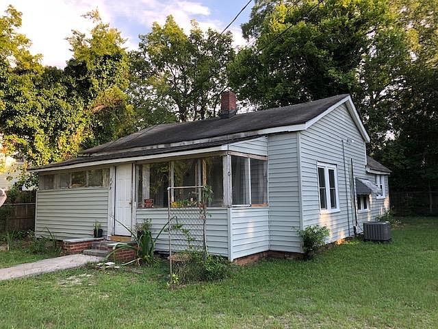 1st image of 619 Richland Ave E