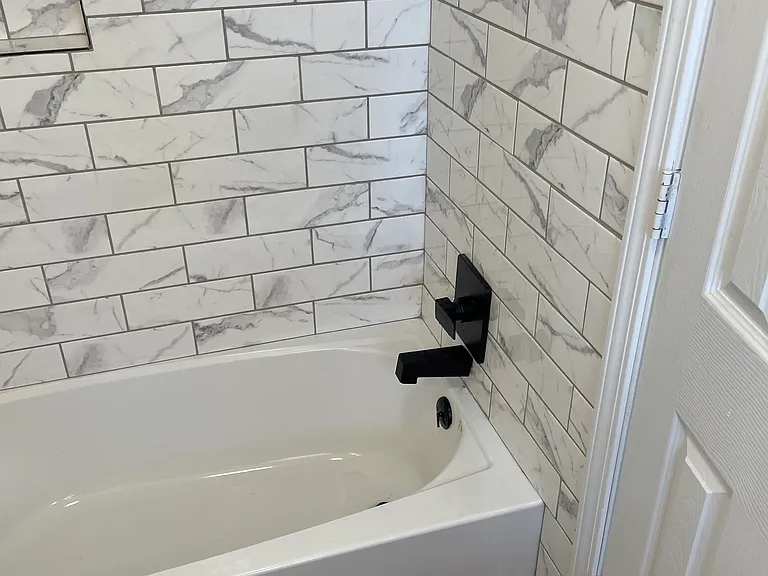 10624 Greensboro Rd #102 — Photo 12