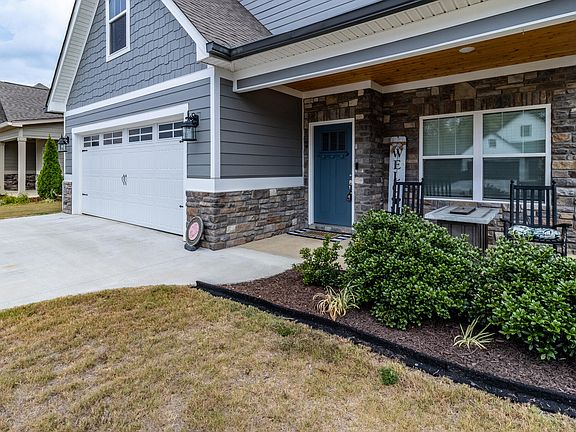 4th image of 148 Country Cove Dr