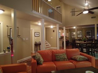 225 Raintree Dr, Matthews, NC 28104