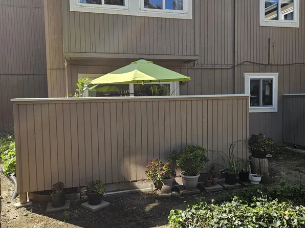 3901 Clayton Rd APT 25, Concord, CA 94521