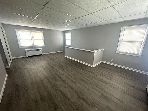 4th image of 1200 E Main St APT B