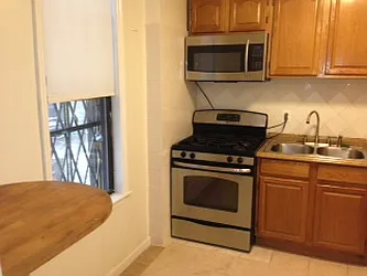 Rented by Elite NY Holdings