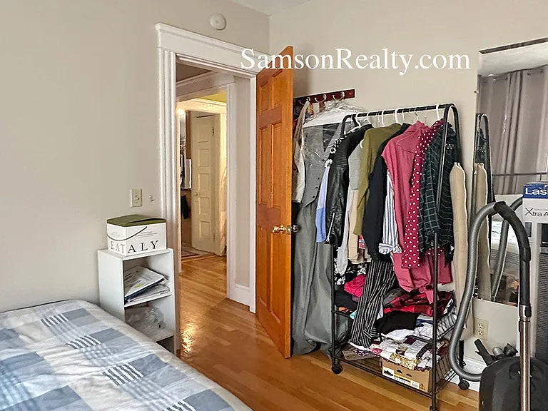 133 4th St #1 — Photo 10