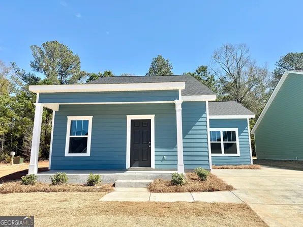 222 Lenox Cir, Lagrange, GA 30241