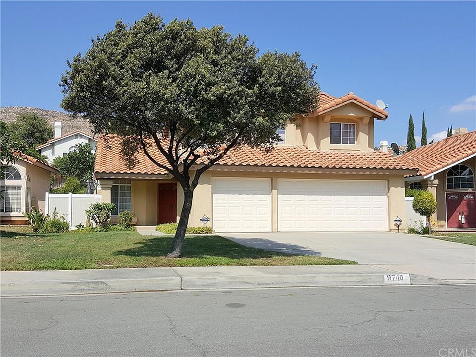 1st image of 9740 Pebble Brook Dr